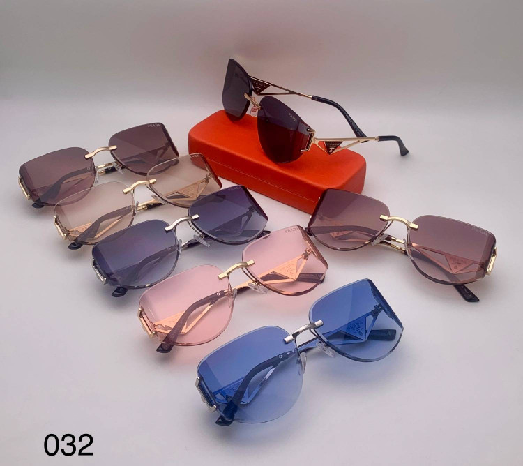 عینک افتابی زنانه PRADA