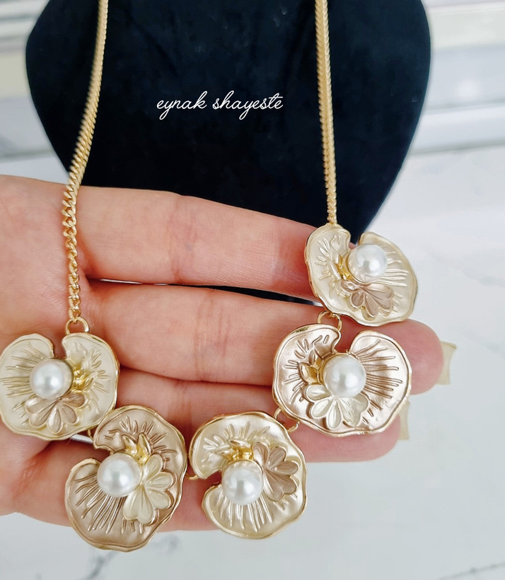 گردنبند و گوشواره میناکاری